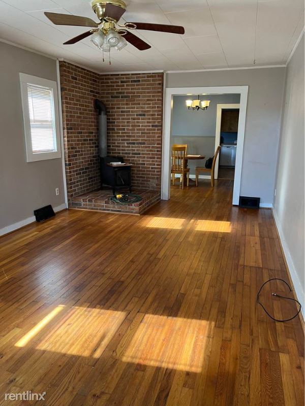 Building Photo - 3 br, 1.5 bath House - 43 Green Oak Rd