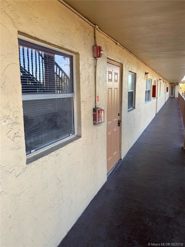 Building Photo - 4191 NW 26th St