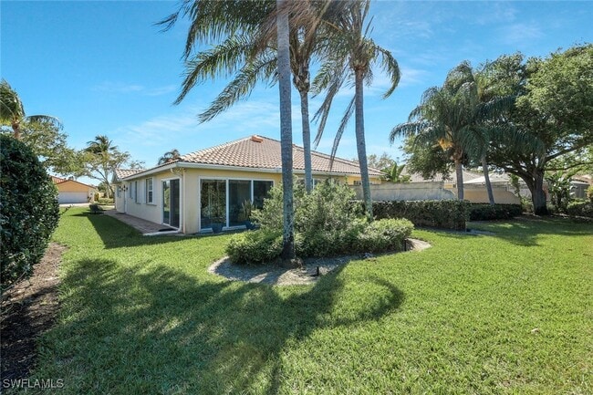 Building Photo - 4949 Kingston Way