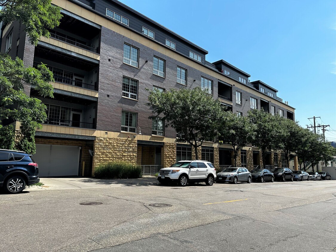 521 2nd St SE Unit Flour Sacks, Minneapolis, MN 55414 Condo for Rent