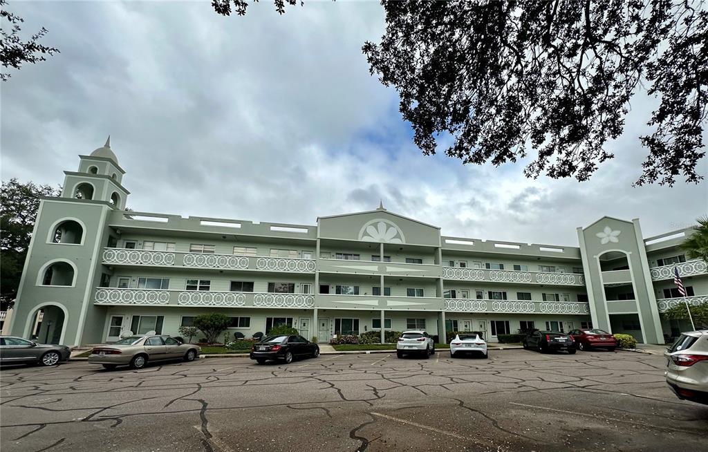 Primary Photo - 2256 Philippine Dr
