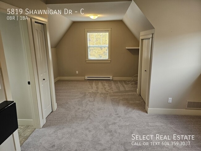 Building Photo - 5819 Shawnigan Dr