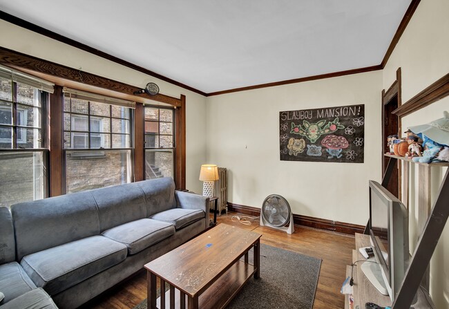 Foto del edificio - 2303 Ridge Ave