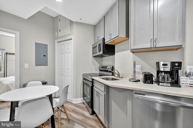 Foto del edificio - 133 7th St SE