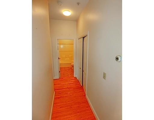 Building Photo - 25 High St