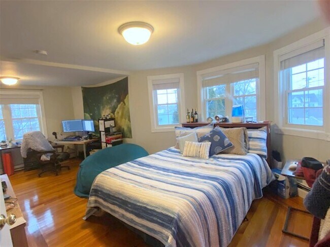 Foto del edificio - 521 Main St