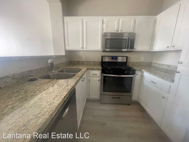 Foto del edificio - 3 br, 2.5 bath House - 1020 Dusty Creek St.