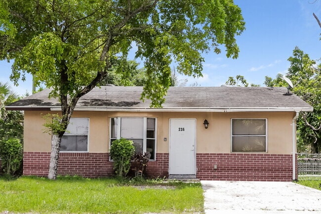 Building Photo - 236 Sunbeam Ave