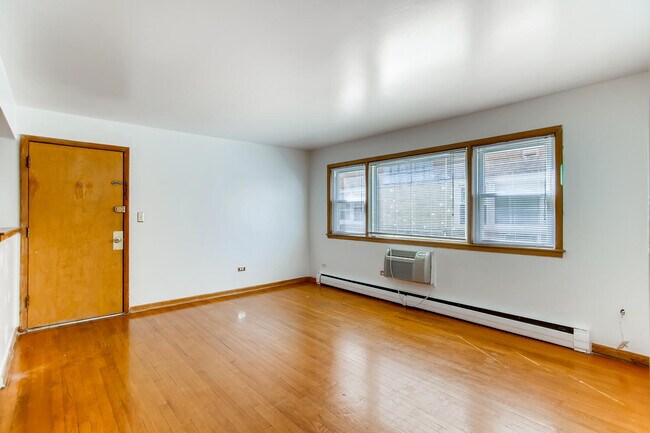 Foto del edificio - 2025 N 19th Ave