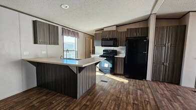 Building Photo - 1409 N French St