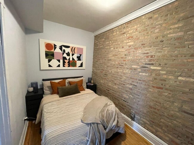 Foto del edificio - 2 bedroom in Chicago IL 60626