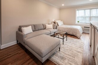 Interior Photo - The Parkview at Polifly