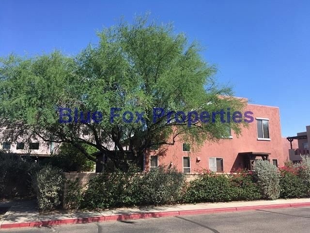 Building Photo - 5331 E Calle Vista De Colores