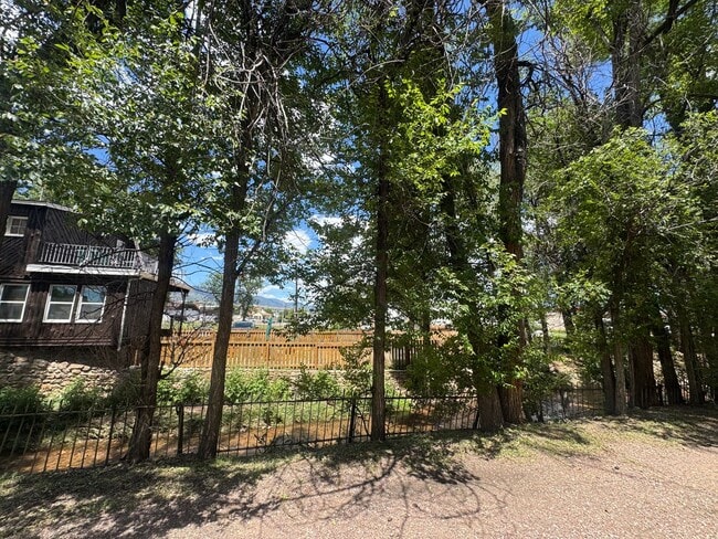 Building Photo - E. Brookside- 126