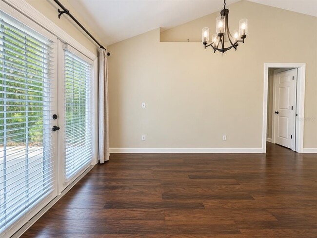 Building Photo - 6202 SW 86th Way