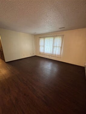 Foto del edificio - 1461 Valley View Dr