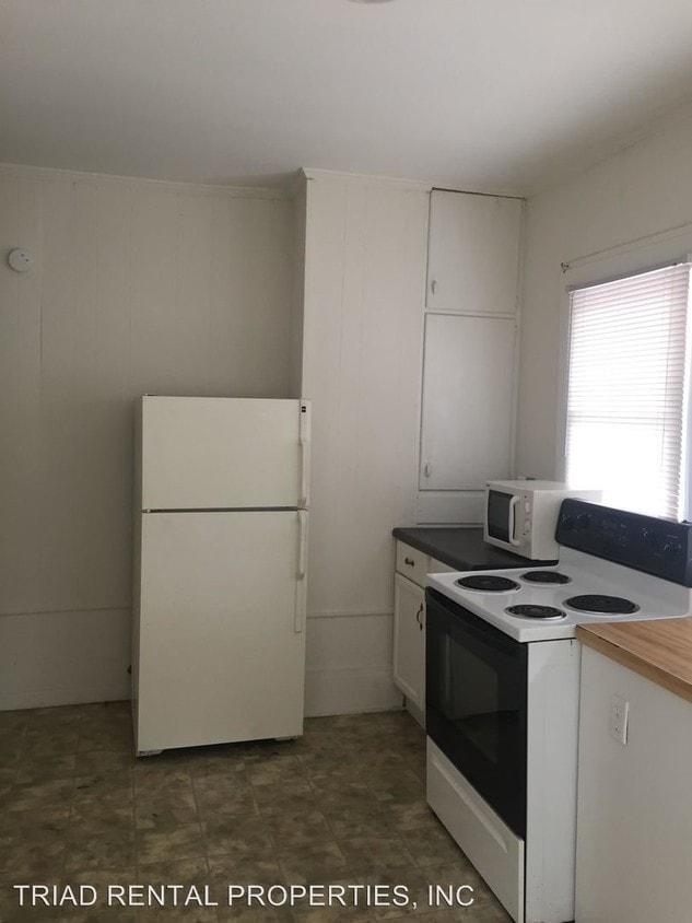 429429 Hill St, Asheboro, NC 27203 Room for Rent in Asheboro, NC