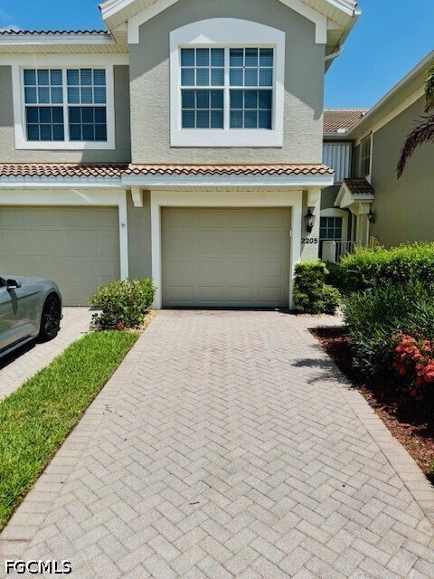 Building Photo - 11012 Mill Creek Way