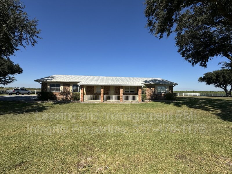 Primary Photo - 13306 Louisiana Hwy 697 N