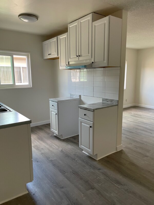 Building Photo - 16051 Cantlay St