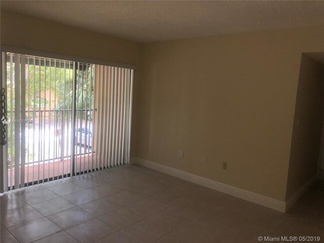 Foto del edificio - 7409 SW 152nd Ave