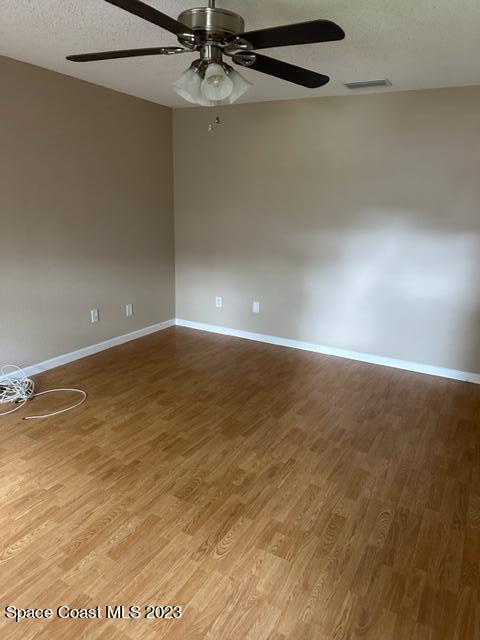 Foto del edificio - 1105 Santa Cruz Ave