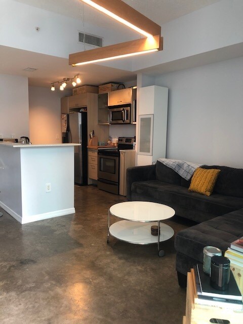 Foto del edificio - 350 NE 24th St