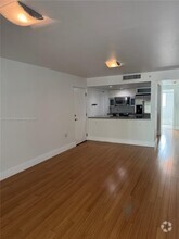 Building Photo - 7541 SW 61st Ave