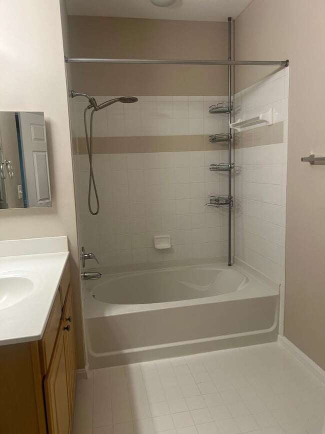 Foto del edificio - Crystal City 1 bedroom 1 bath condo