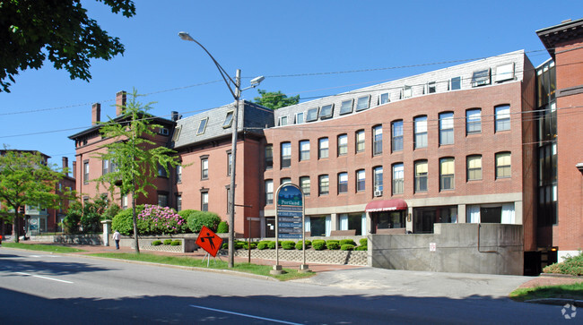 Building Photo - Longfellow Commons