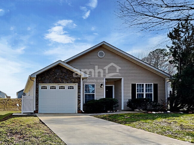 Building Photo - 105 Exeter Ct