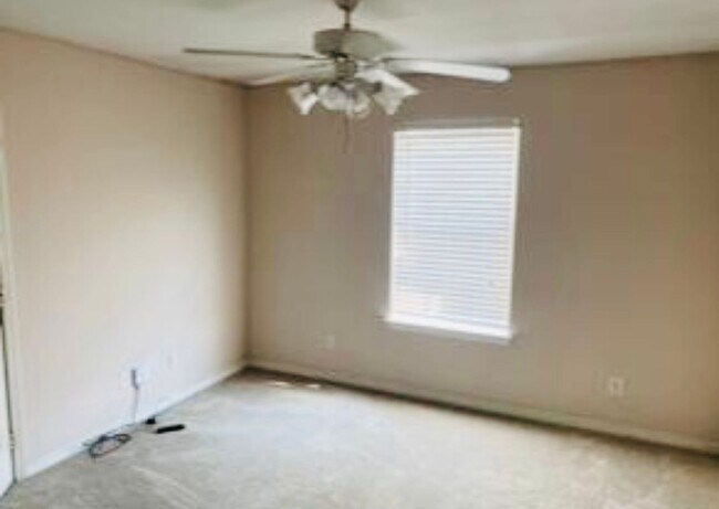 Foto del edificio - 1112 St Andrews Ln