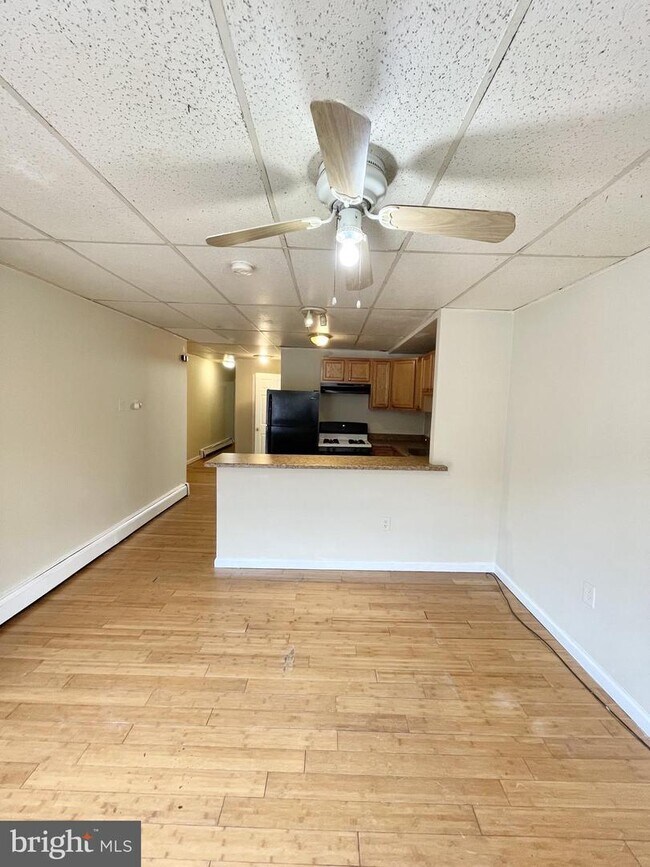 Building Photo - 3725 N 17th St
