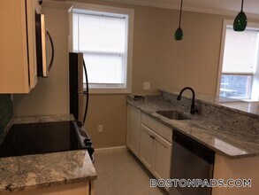 Building Photo - 34 Decatur St