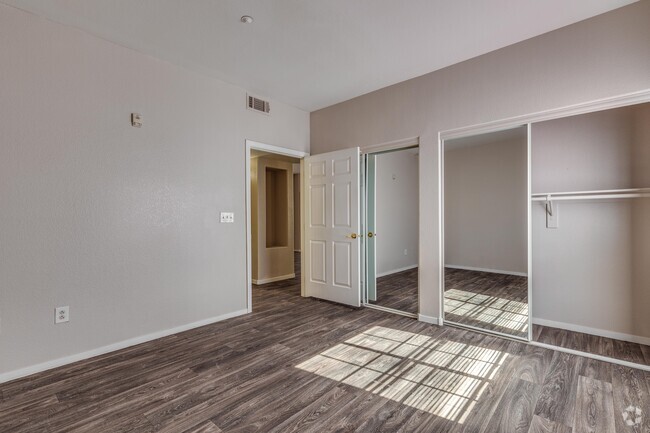 2 BR, 2 BA (Plano B del piso) - 1249 SF - Aspen Peak