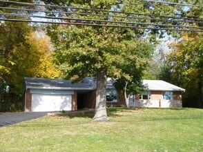 Building Photo - 5720 Old Pfeiffer Ln