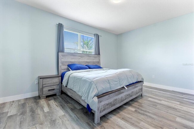 Building Photo - 12845 Sawgrass Pine Cir