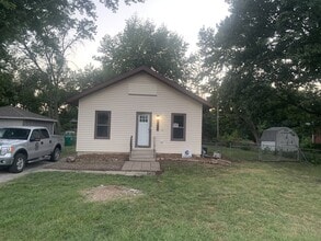 Building Photo - 1025 N 45th St