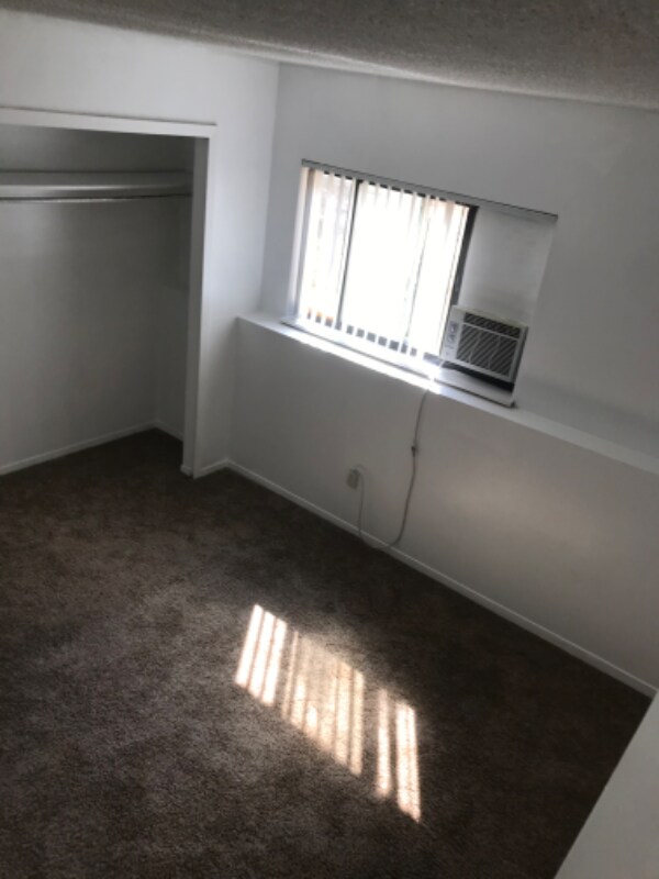 2914 Straus Ln Unit D, Colorado Springs, CO 80907 Room for Rent in