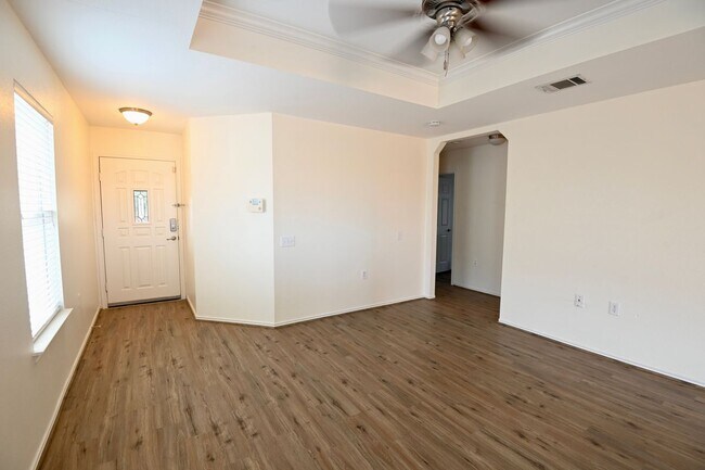 Building Photo - 5820 Angel Dr