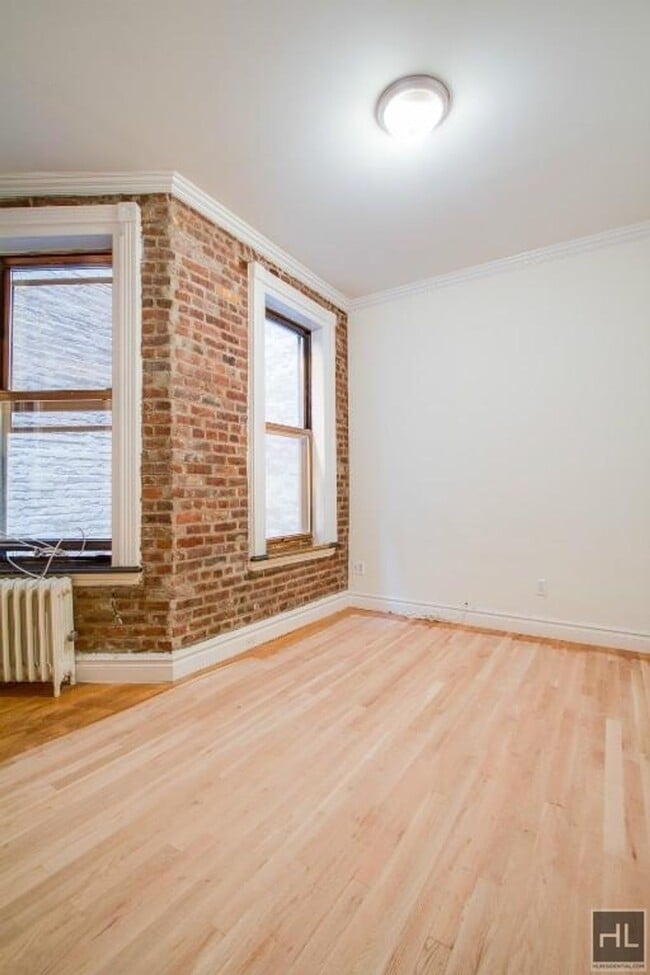 Building Photo - East 18th Street