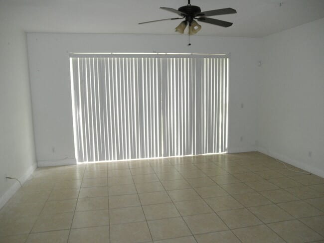 Building Photo - Pipers Cay