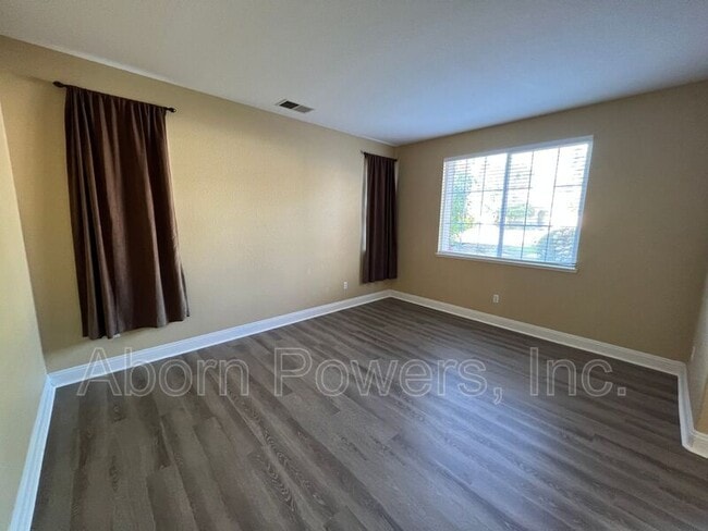 Building Photo - 7071 Cinnamon Teal Way