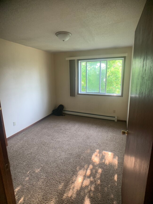 Building Photo - Kaeding Apartments - 343