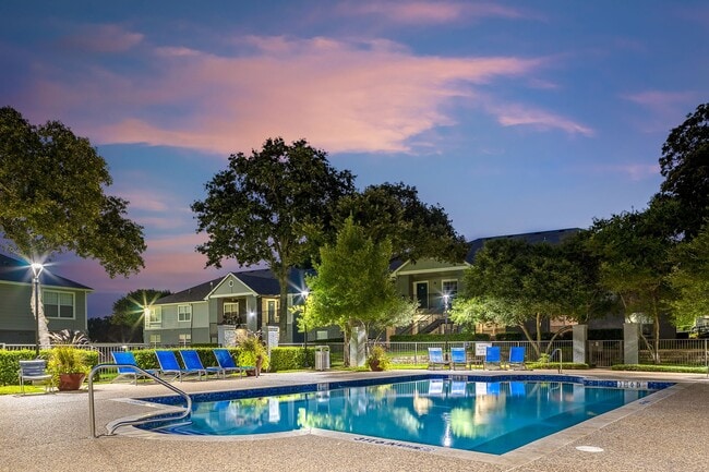 Foto del edificio - The Park at Flower Mound