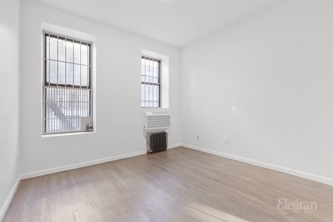 Building Photo - 164 Orchard St