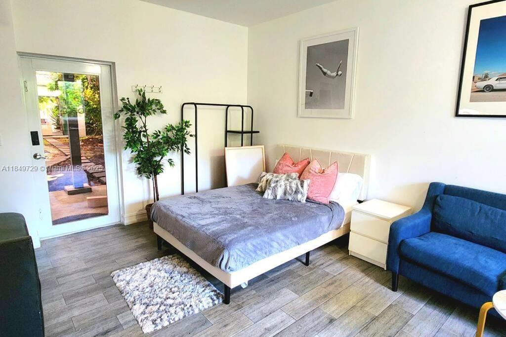 Foto principal - 11 NW 47th Terrace