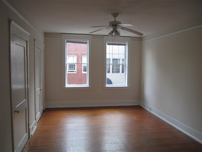 Building Photo - 1712 Abercorn St