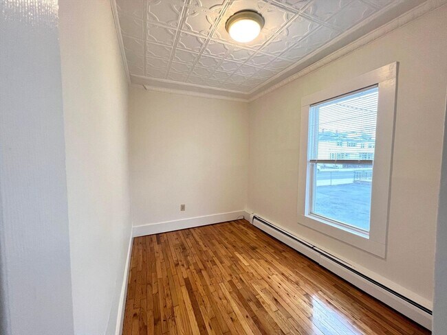 Foto del edificio - 288 Pearl St