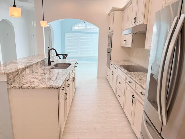 Building Photo - 44 Ocale Ct